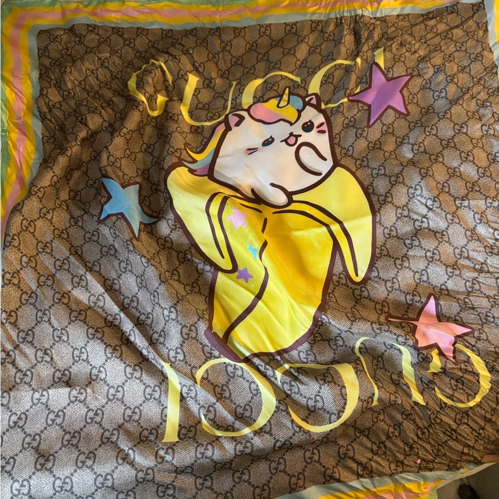 Gucci banana scarf